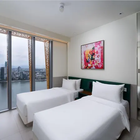 Wink Icon Hotel Danang Riverside - Luxury Suites - 24Hrs Stay & Rooftop Pool Bar Exterior photo