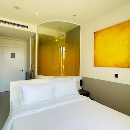 Wink Icon Hotel Danang Riverside - Luxury Suites - 24Hrs Stay & Rooftop Pool Bar Exterior photo