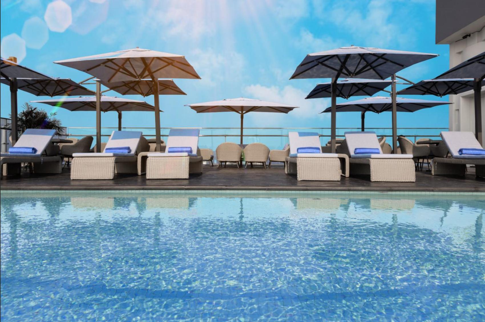 Wink Icon Riverside - Luxury - 24hrs & Rooftop Pool Bar Hotel 5*