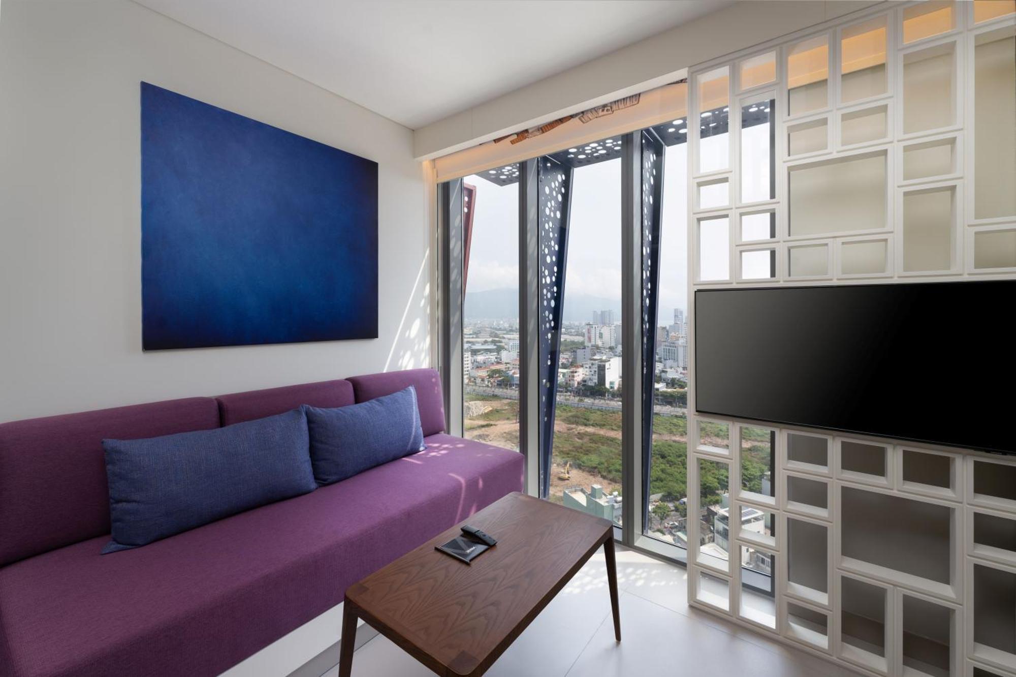 Wink Icon Riverside - Luxury - 24hrs & Rooftop Pool Bar 5*