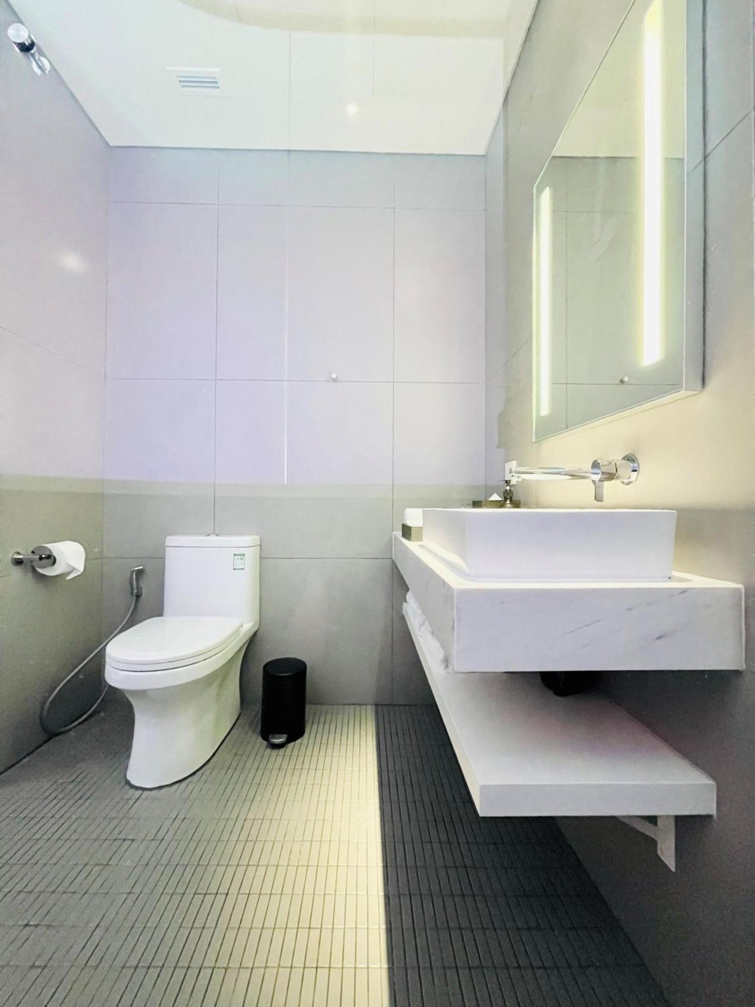 Wink Icon Riverside - Luxury - 24hrs & Rooftop Pool Bar 5*