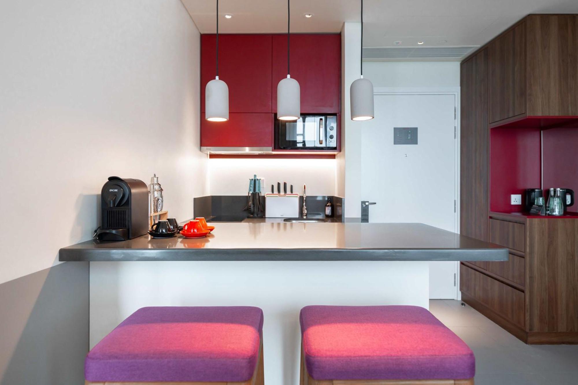 Wink Icon Riverside - Luxury - 24hrs & Rooftop Pool Bar 5*