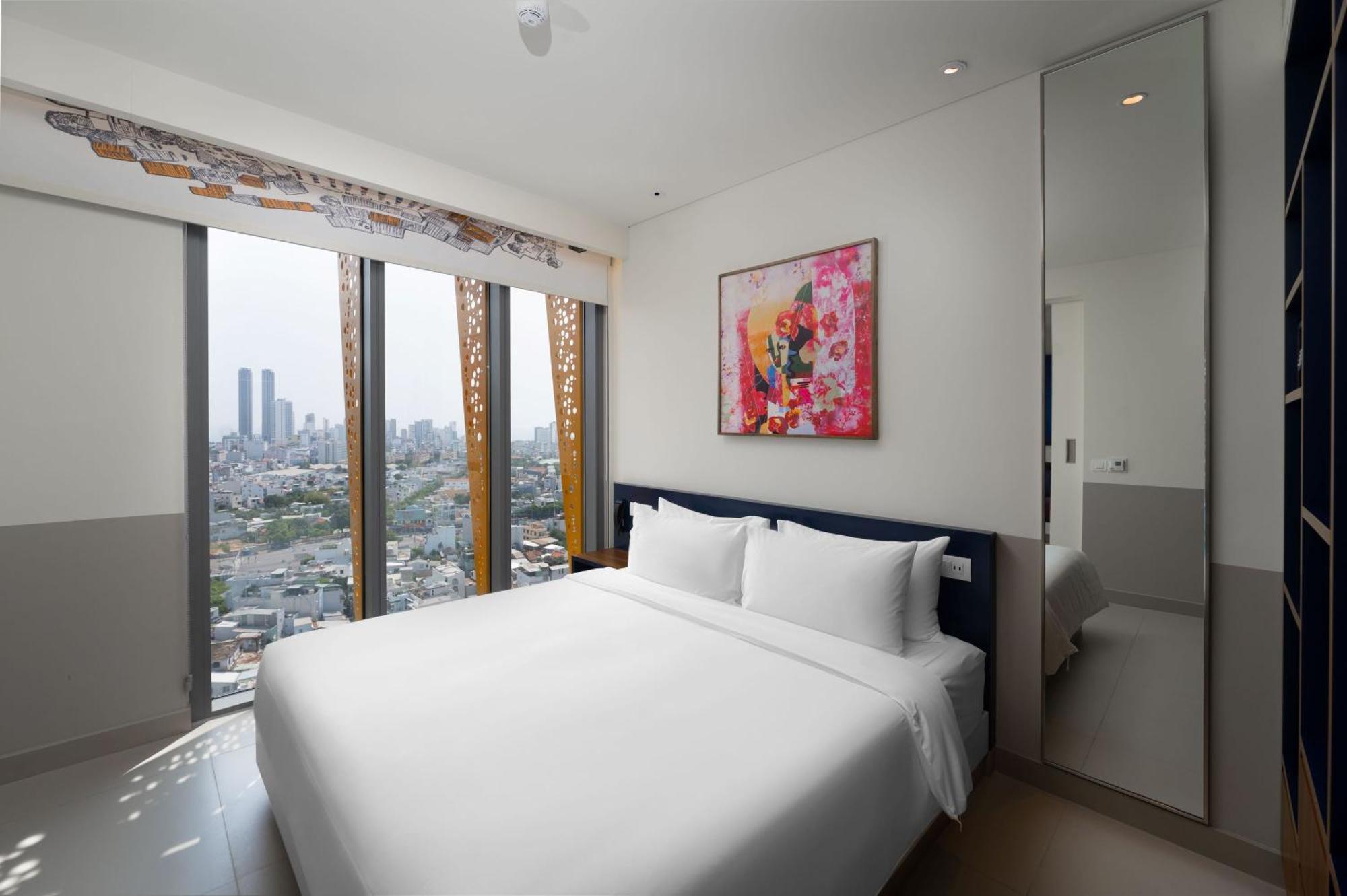 Hotel Wink Icon Riverside - Luxury - 24hrs & Rooftop Pool Bar 5*